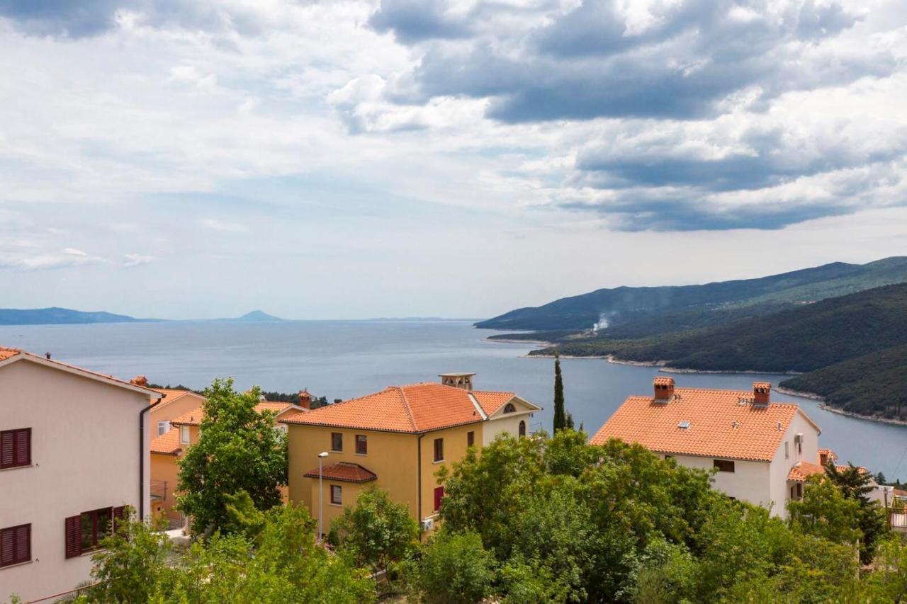Apartment Aquamarine Рабац Экстерьер фото