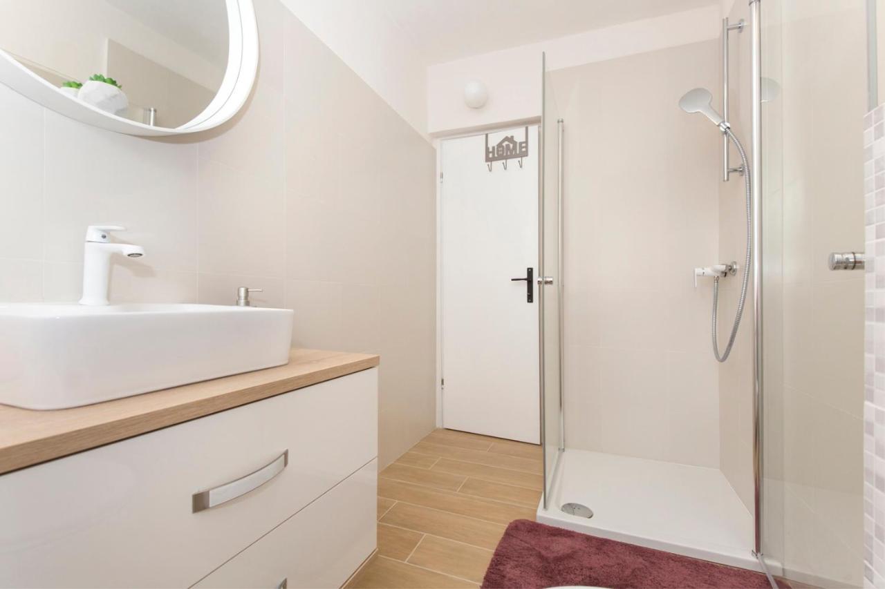 Apartment Aquamarine Рабац Экстерьер фото